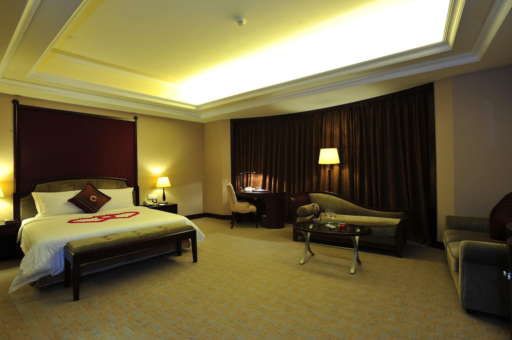 The Royal Marina Plaza Hotel Cantão Exterior foto