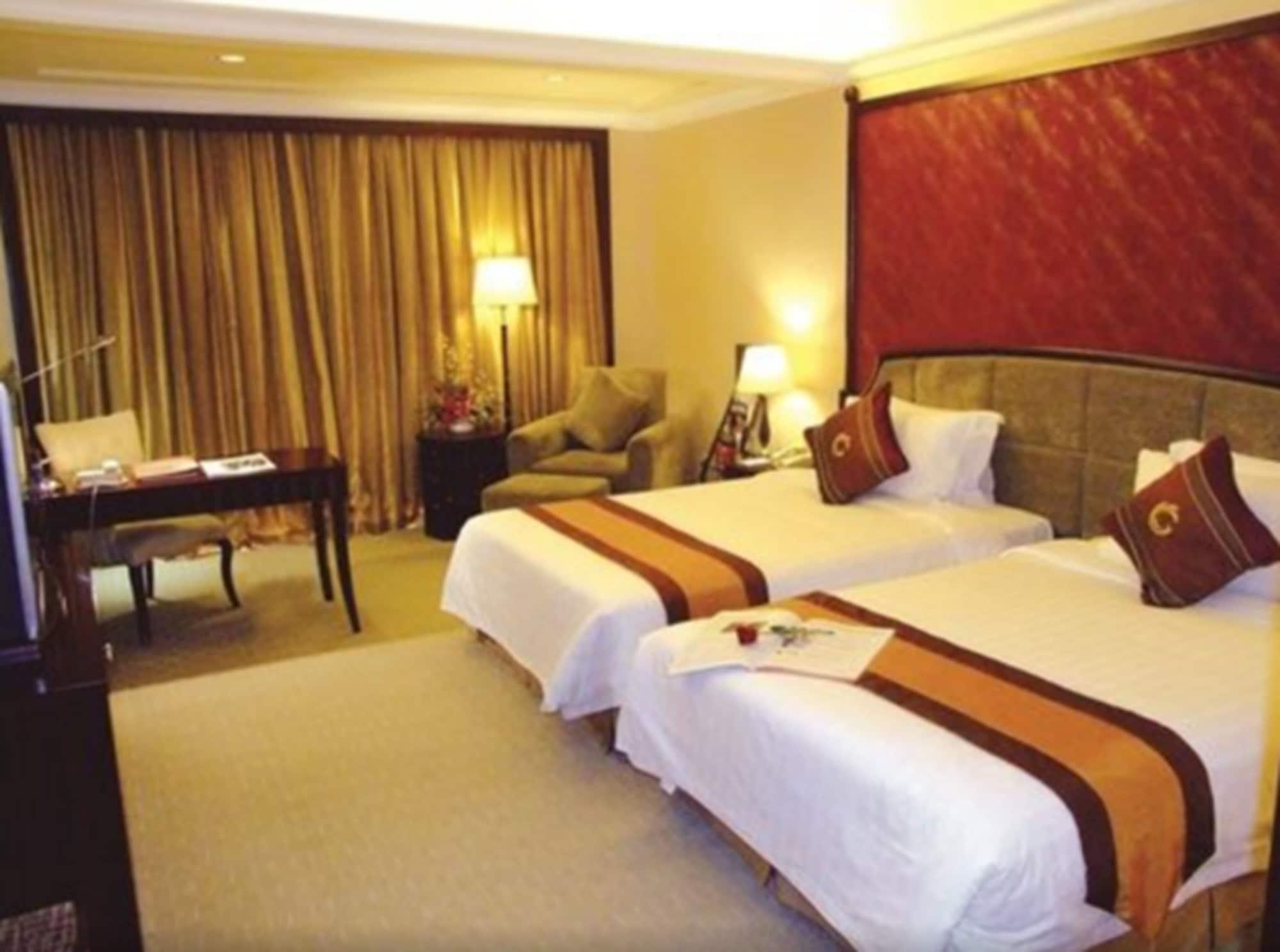 The Royal Marina Plaza Hotel Cantão Exterior foto