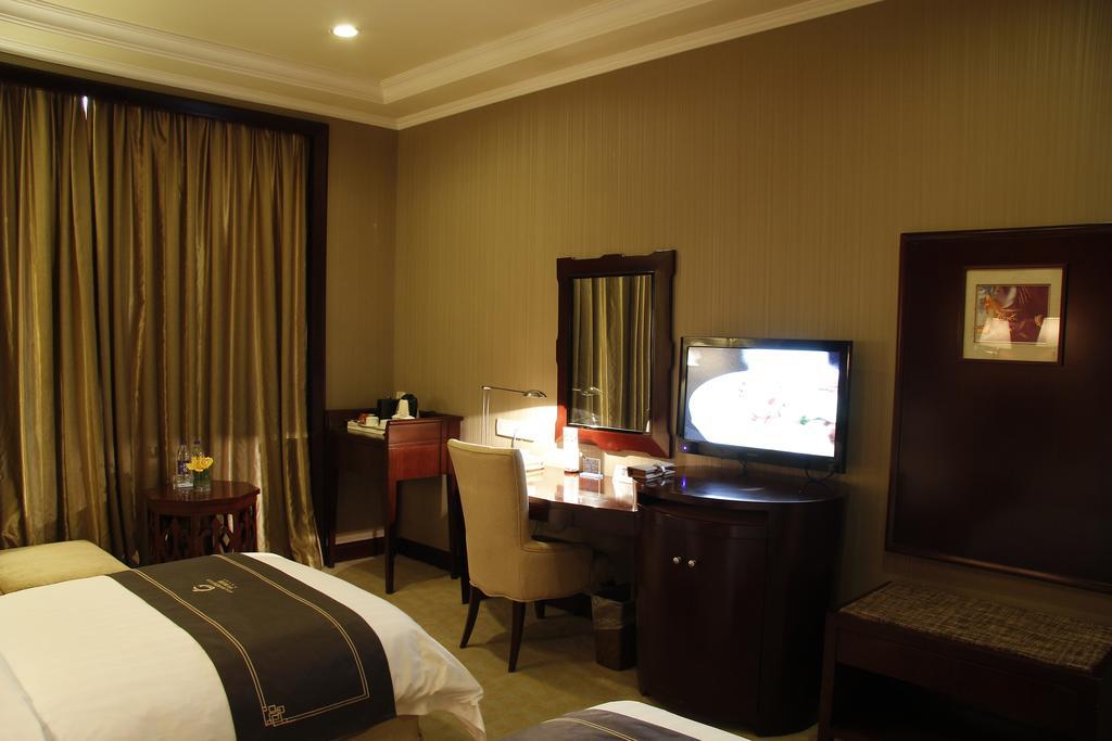 The Royal Marina Plaza Hotel Cantão Exterior foto