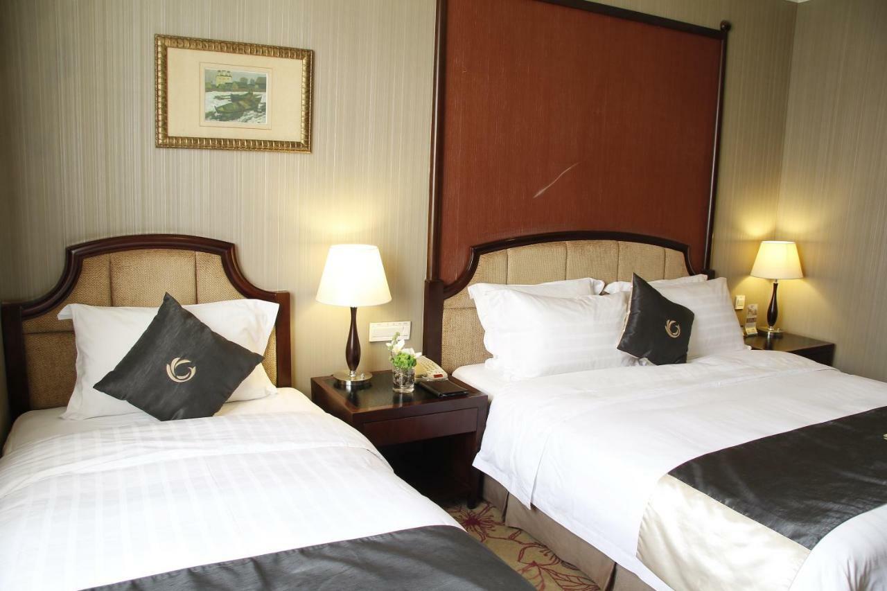 The Royal Marina Plaza Hotel Cantão Exterior foto